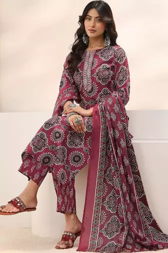 women ethnic motifs printed regular thread work kurta with trousers & with dupatta