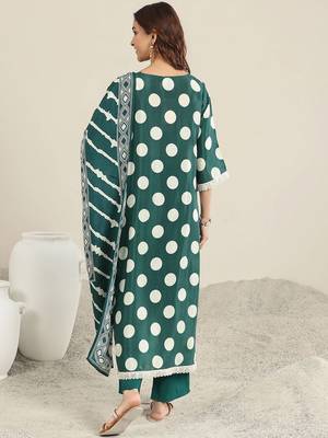 polka dot printed v neck a-line kurta with trousers & dupatta 4