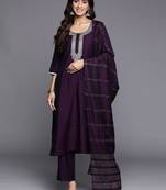 women solid kurta with trouser & dupatta