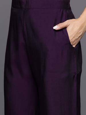 women solid kurta with trouser & dupatta 3