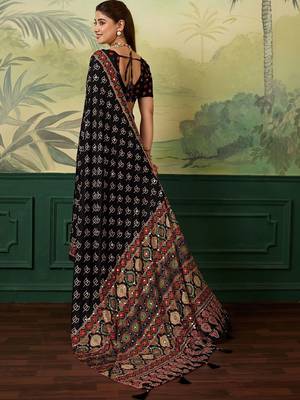 Black kalamkari mirror work silk blend designer saree 4
