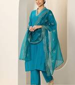 women ethnic motifs embroidered kurta with trousers & dupatta