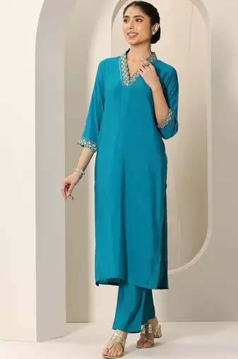 women ethnic motifs embroidered kurta with trousers & dupatta