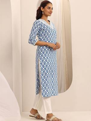 women floral printed regular thread work kurta with trousers & with dupatta 5