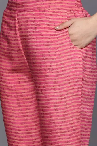 women printed regular sequinned kurta with trousers & with dupatta