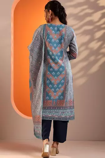 women ethnic motifs printed regular kurta with trousers & with dupatta