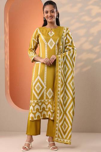 ethnic motifs printed straight kurta with trousers & dupatta