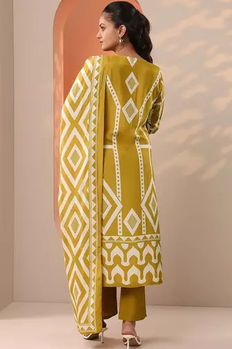 ethnic motifs printed straight kurta with trousers & dupatta
