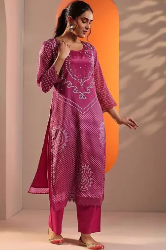 women bandhani dyed regular thread work kurta with palazzos & with dupatta