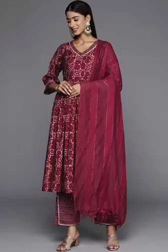 women floral printed empire kurta with trousers & with dupatta