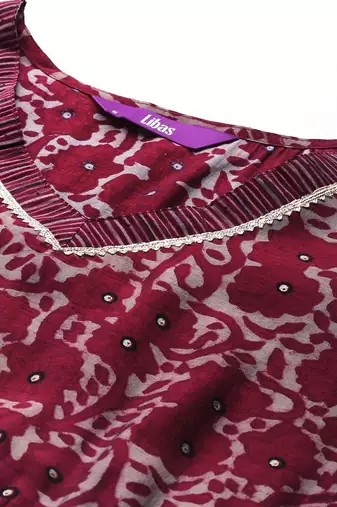 women floral printed empire kurta with trousers & with dupatta