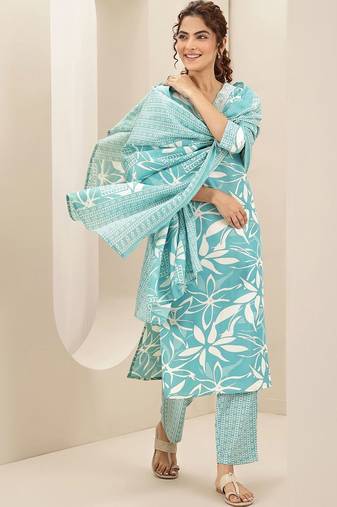 women floral printed regular thread work kurta with trousers & with dupatta
