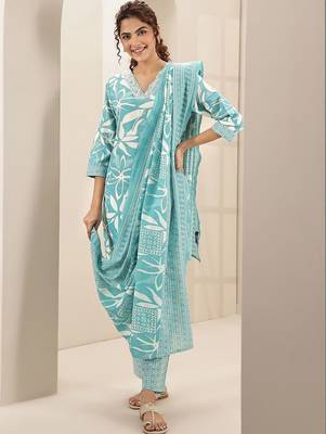women floral printed regular thread work kurta with trousers & with dupatta 5