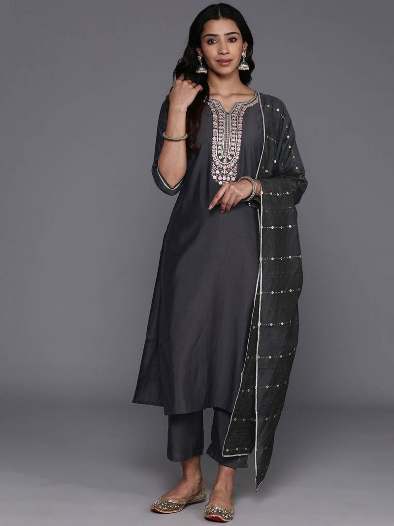 women ethnic motifs embroidered regular thread work kurta with trousers & with dupatta