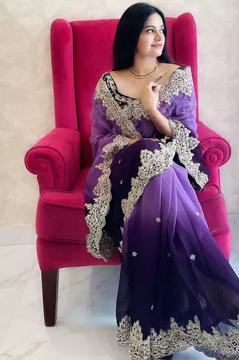 Purple purple & gold-tones floral embroidered saree