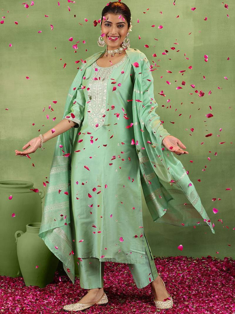 women ethnic motifs yoke design regular kurta with trousers & with dupatta