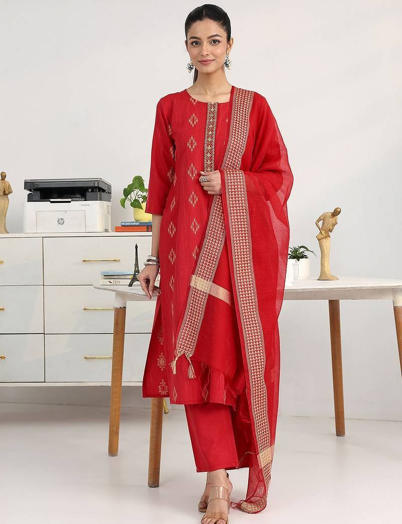 women ethnic motifs printed regular kurta with trousers & with dupatta