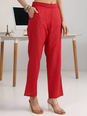 women ethnic motifs printed regular kurta with trousers & with dupatta 7