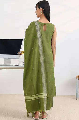 ethnic motifs printed v neck sleeveless kurta with palazzos & dupatta