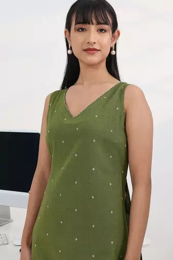 ethnic motifs printed v neck sleeveless kurta with palazzos & dupatta