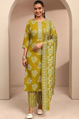 women floral printed regular thread work kurta with trousers & with dupatta