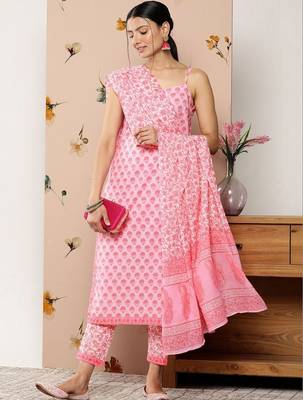 women floral printed regular kurta with trousers & with dupatta 1