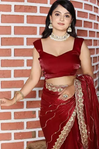 Maroon women red solid striped mirror work tissue saree