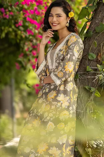 floral printed v-neck kurta with trouser