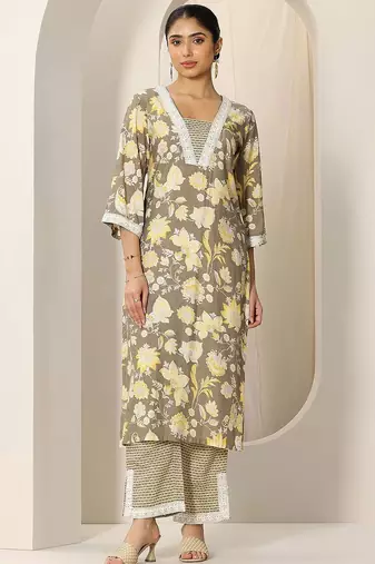 floral printed v-neck kurta with trouser