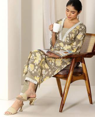 floral printed v-neck kurta with trouser 7