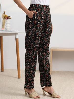 libas black ajrakh print a-line kurta set 3