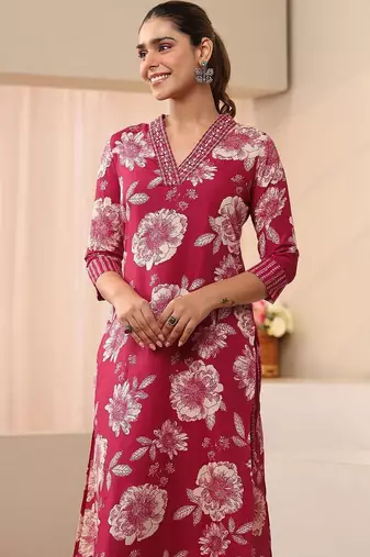women floral printed regular kurta with trousers & with dupatta