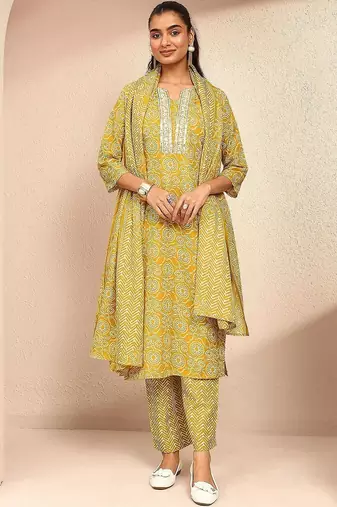 women ethnic motifs printed regular thread work kurta with trousers & with dupatta
