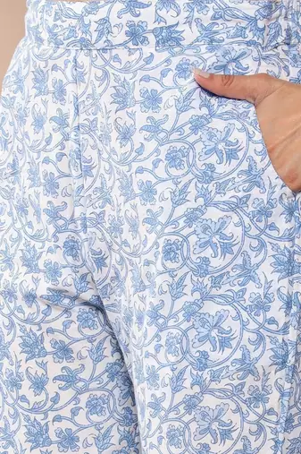 women floral printed regular kurta with trousers & with dupatta