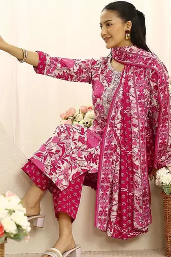 libas pink ethnic motif printed straight suit set with dupatta