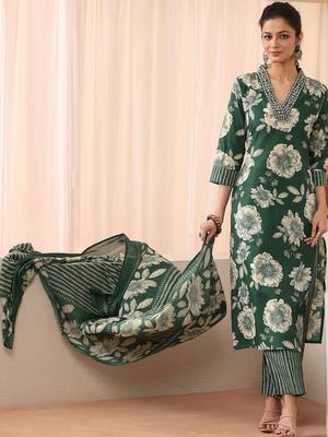 women floral printed regular kurta with trousers & with dupatta 4