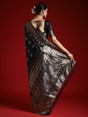 Black ethnic motifs banarasi saree 3