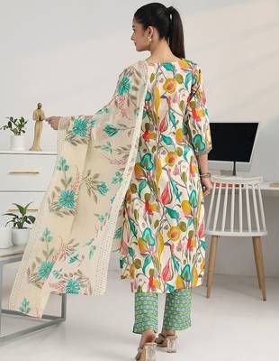 women floral printed regular thread work kurta with trousers & with dupatta 4