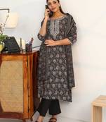 women floral printed regular cotton blend kurta with trousers & with dupatta