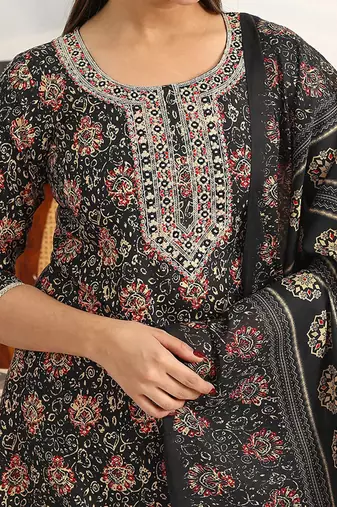 women floral printed regular cotton blend kurta with trousers & with dupatta