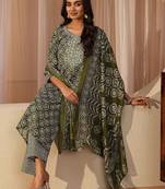 green ethnic printed cotton blend straight suit set