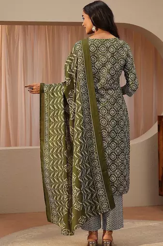 green ethnic printed cotton blend straight suit set