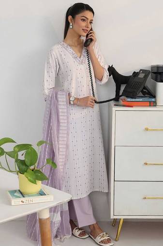women ethnic motifs printed regular kurta with trousers & with dupatta