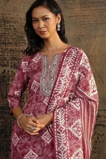women ethnic motifs printed regular thread work kurta with palazzos & with dupatta