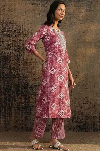 women ethnic motifs printed regular thread work kurta with palazzos & with dupatta
