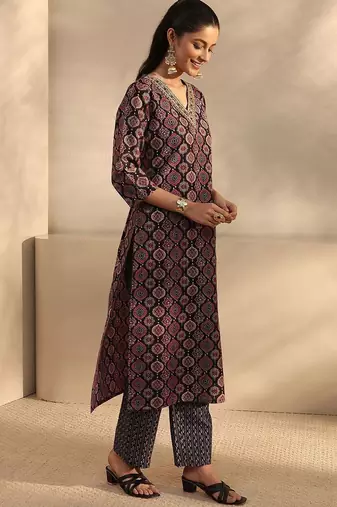 women ethnic motifs printed regular kurta with trousers & with dupatta