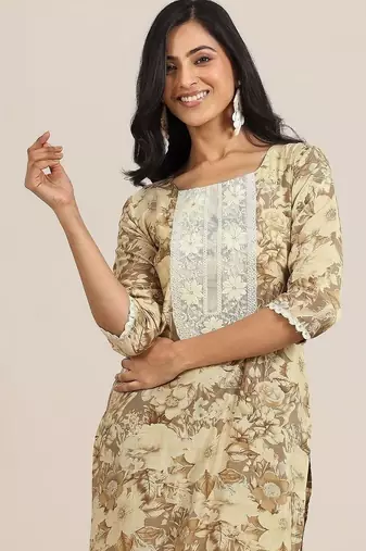 women floral printed regular chikankari kurta with trousers & with dupatta