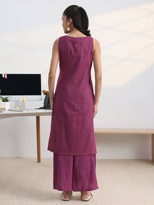 libas burgundy woven design cotton blend straight kurta set 4