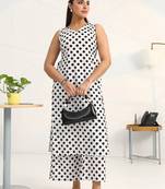 women printed regular kurta with palazzos