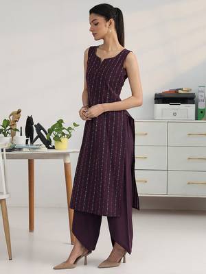 women ethnic motifs printed regular kurta with palazzos & with dupatta 3